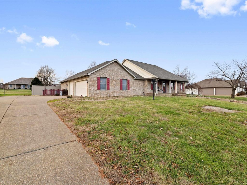 Photo of 2677 Briarcliff Drive, Newburgh, IN 47630 (MLS # 202548676)