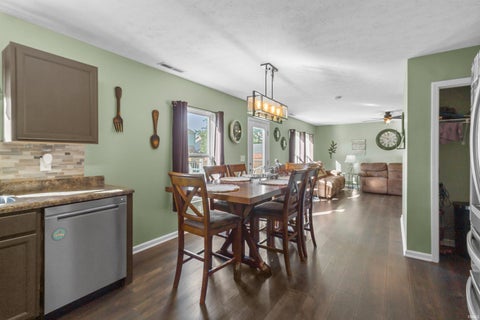 Tiny photo for 205 Luke Court, Kokomo, IN 46901 (MLS # 202640322)