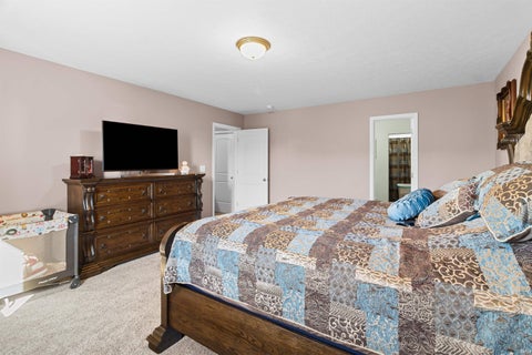 Tiny photo for 205 Luke Court, Kokomo, IN 46901 (MLS # 202640322)