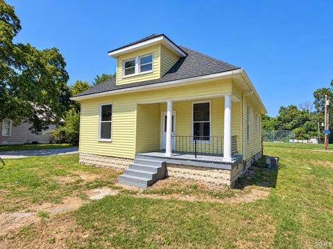 Photo for 631 W 8th Street