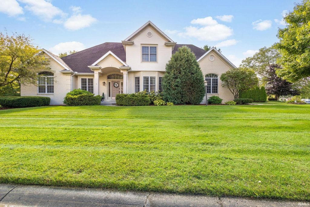 Photo of 50558 Hollybrook Drive, Granger, IN 46530 (MLS # 202536068)