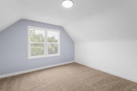 Tiny photo for 1333 N Meade Street, South Bend, IN 46628 (MLS # 202624139)