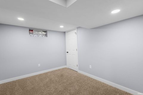 Tiny photo for 1333 N Meade Street, South Bend, IN 46628 (MLS # 202624139)