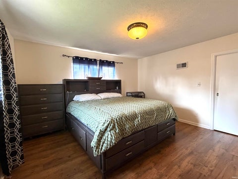 Tiny photo for 620 E Blue Ridge Drive, Evansville, IN 47714 (MLS # 202637793)
