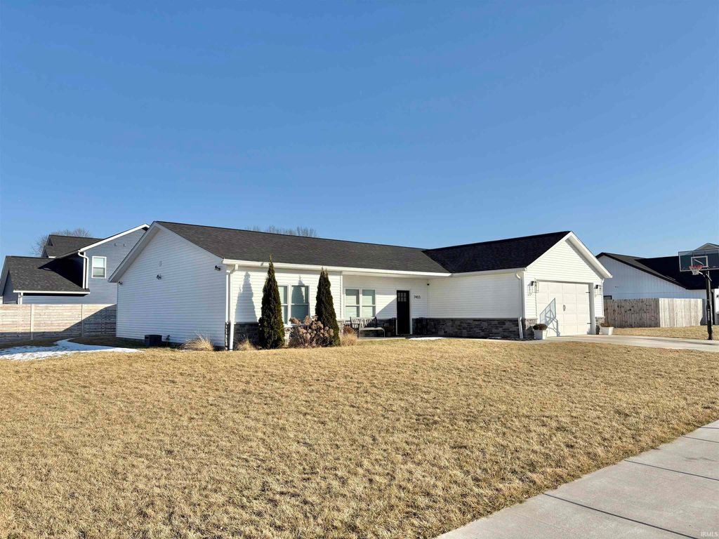 Photo of 7403 W Natalie Drive, Bloomington, IN 47404 (MLS # 202604859)