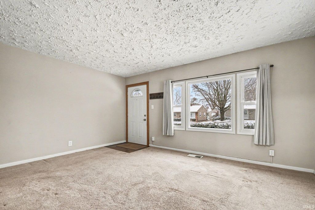 Photo of 3724 Carroll Street, South Bend, IN 46614 (MLS # 202609176)