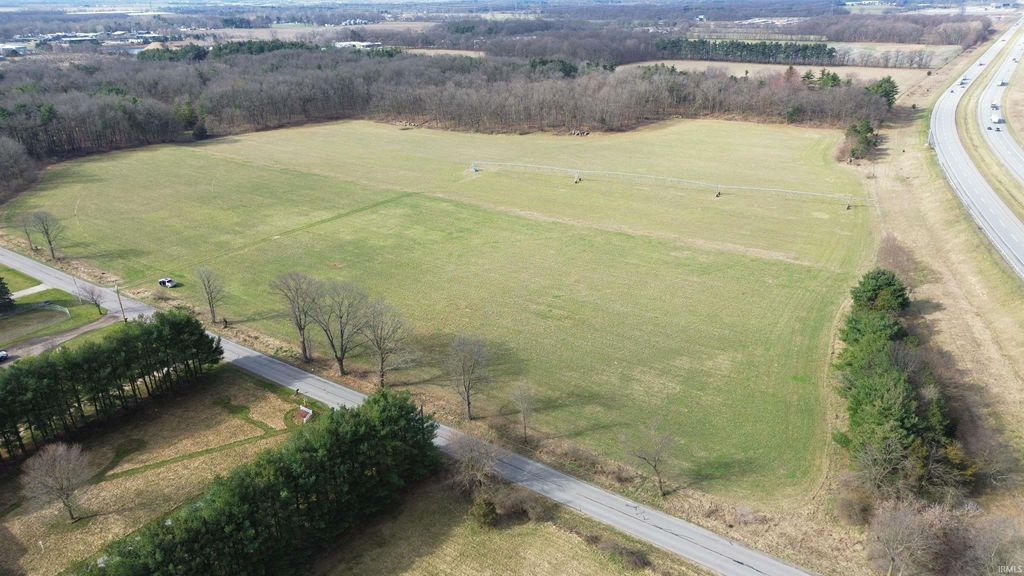 Photo of 52611 County Road 21, Bristol, IN 46507 (MLS # 202540828)