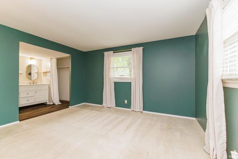 Tiny photo for 4301 N Manchester Road, Muncie, IN 47304 (MLS # 202618710)