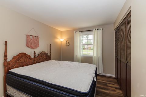 Tiny photo for 4301 N Manchester Road, Muncie, IN 47304 (MLS # 202618710)