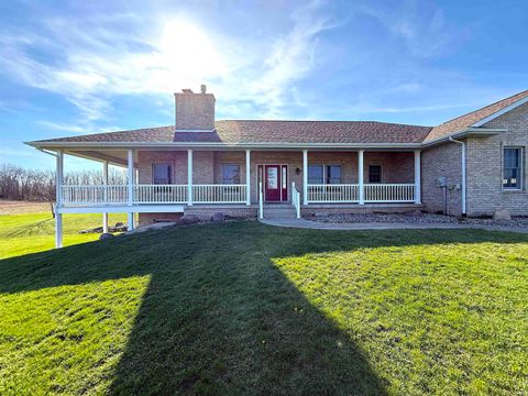 Tiny photo for 4239 S Kinsey Road, Warsaw, IN 46580 (MLS # 202612546)