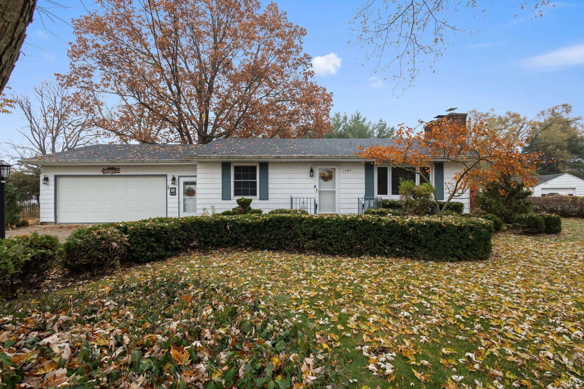 Mishawaka, Indiana 46545, United States, 2 Bedrooms Bedrooms, ,2 BathroomsBathrooms,Residential,Pending,246988