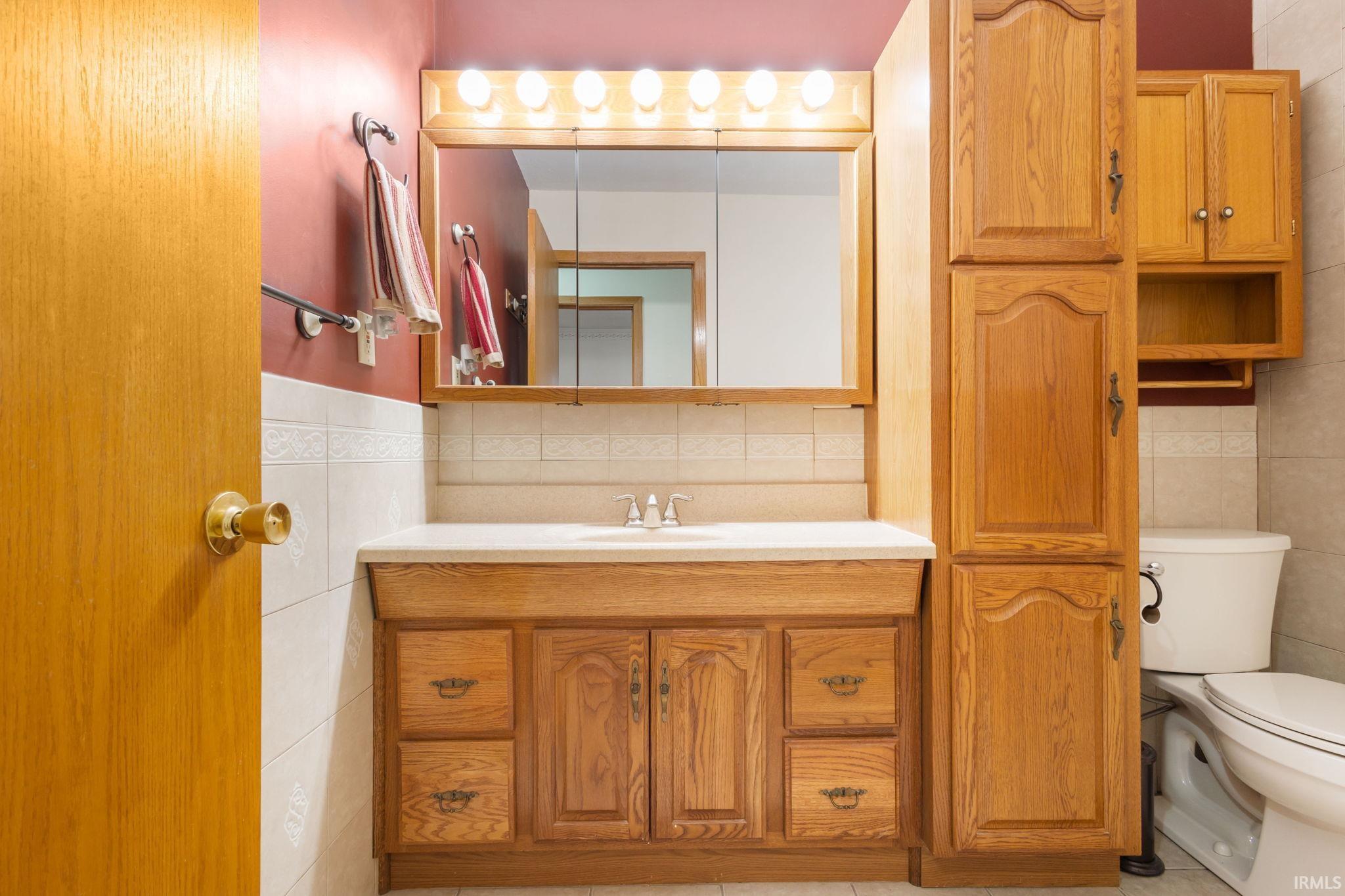 Mishawaka, Indiana 46545, United States, 2 Bedrooms Bedrooms, ,2 BathroomsBathrooms,Residential,Pending,246988