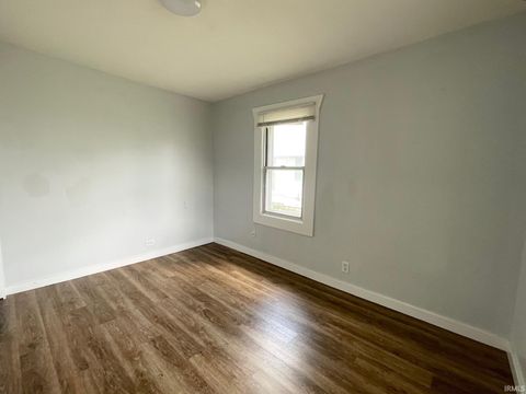 Tiny photo for 1004 E WHEELER Street, Kokomo, IN 46902 (MLS # 202527730)
