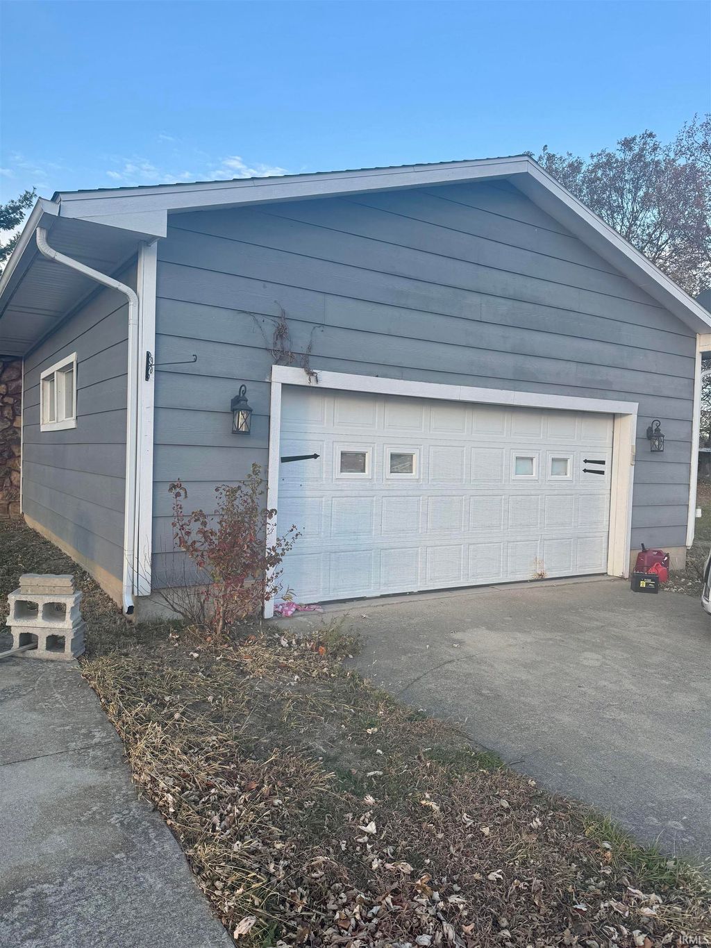 Photo of 4310 N Morrison Road, Muncie, IN 47304 (MLS # 202546446)