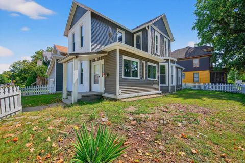 Tiny photo for 1303 High Street, Logansport, IN 46947 (MLS # 202537090)