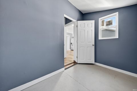 Tiny photo for 1303 High Street, Logansport, IN 46947 (MLS # 202537090)