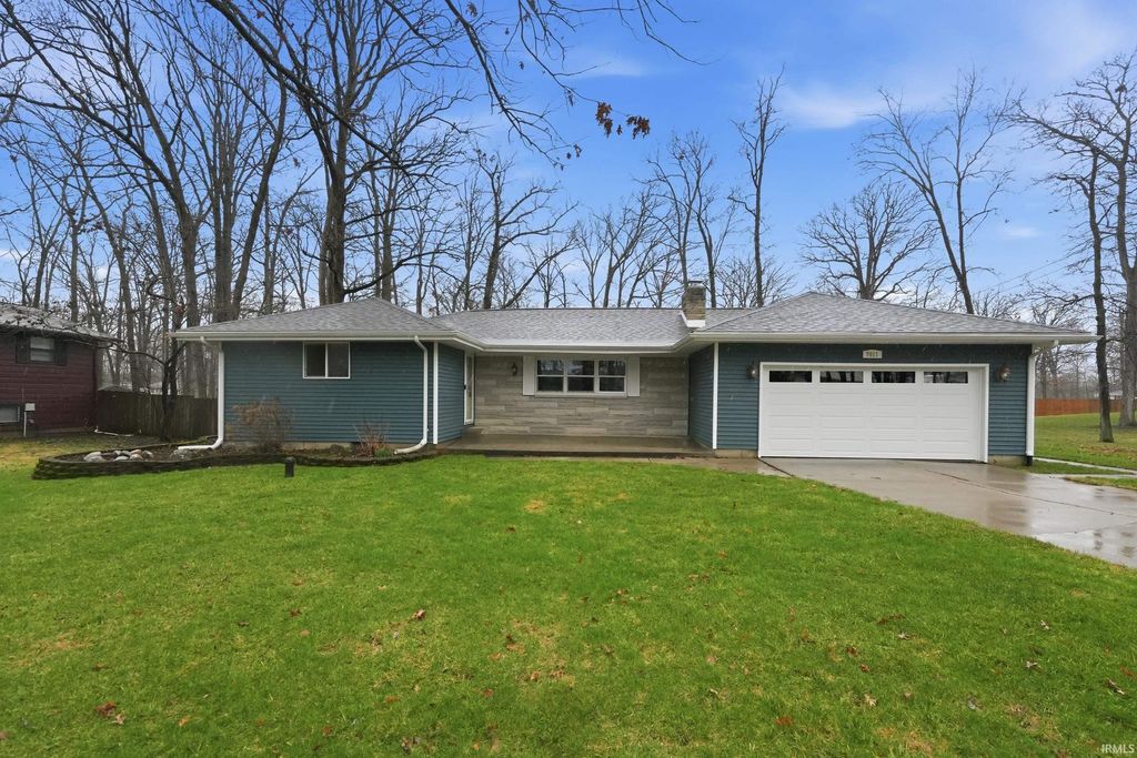 Photo of 7011 Blake Drive, Fort Wayne, IN 46804 (MLS # 202608224)