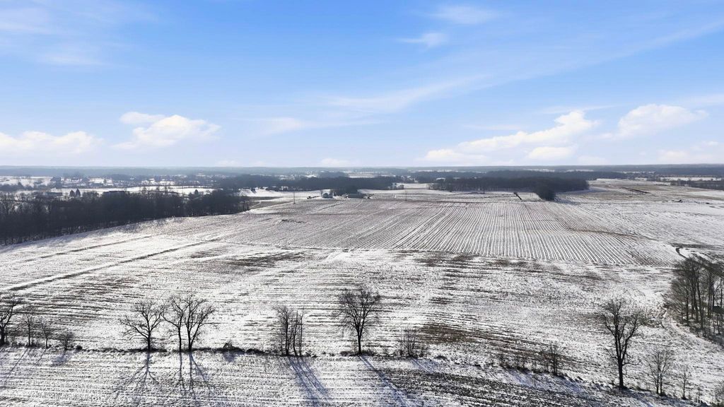 Photo of East 350 North Road, Albion, IN 46701 (MLS # 202601087)