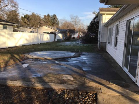 Tiny photo for 474 E Decker Drive, Winamac, IN 46996 (MLS # 202600459)