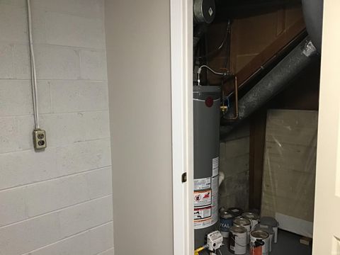 Tiny photo for 474 E Decker Drive, Winamac, IN 46996 (MLS # 202600459)