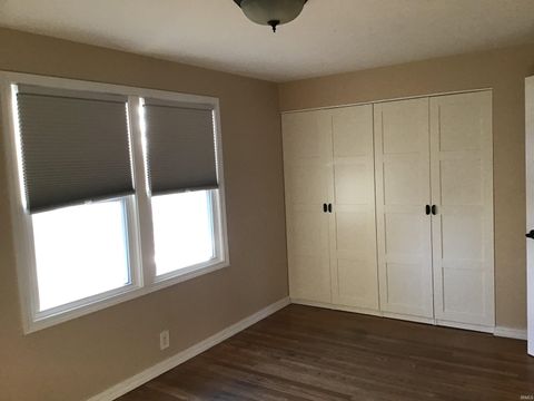 Tiny photo for 474 E Decker Drive, Winamac, IN 46996 (MLS # 202600459)