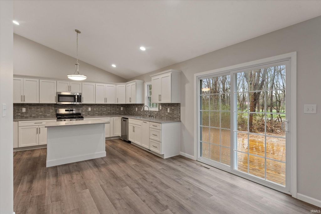 Photo of 53712 Terre Verde Hills Court, South Bend, IN 46628 (MLS # 202611749)