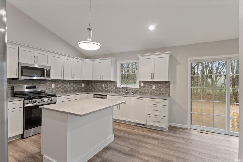 Photo of 53712 Terre Verde Hills Court, South Bend, IN 46628 (MLS # 202611749)