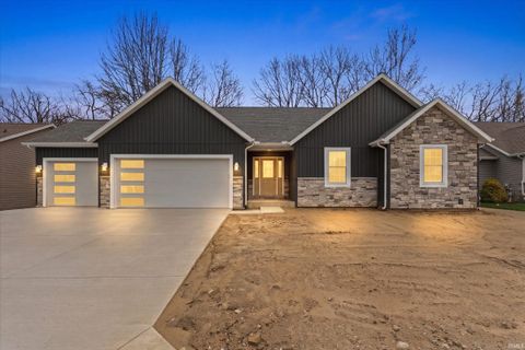 Photo of 53712 Terre Verde Hills Court, South Bend, IN 46628 (MLS # 202611749)