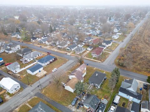 Tiny photo for 801 Brandon Street, Kokomo, IN 46901 (MLS # 202546985)