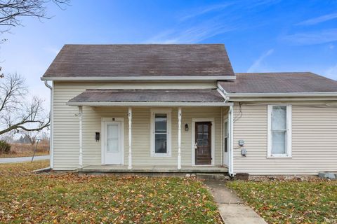Tiny photo for 801 Brandon Street, Kokomo, IN 46901 (MLS # 202546985)