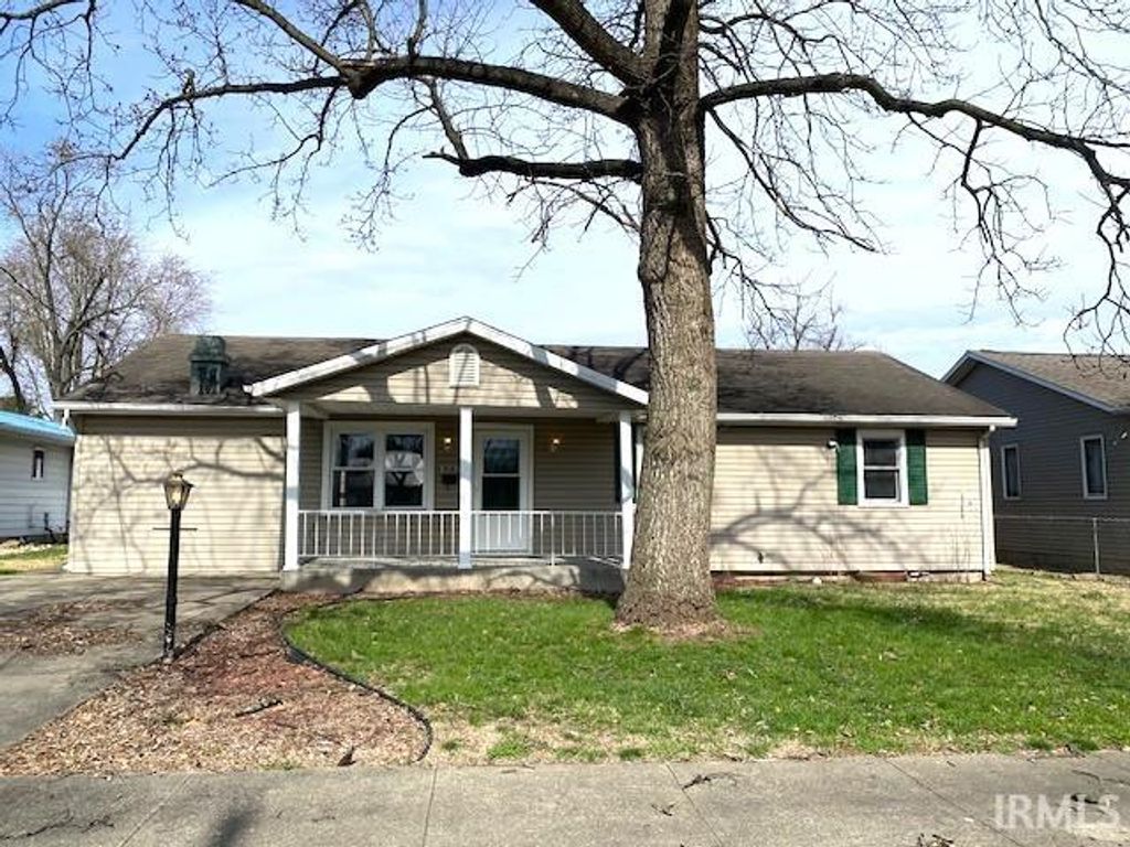 Photo of 1310 N 14th Street, Vincennes, IN 47591 (MLS # 202610513)