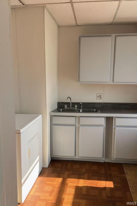 Tiny photo for 117 W Franklin Street, Delphi, IN 46923 (MLS # 202541039)