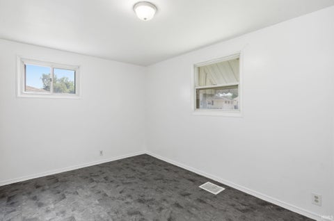 Tiny photo for 919 Dover Drive, South Bend, IN 46614 (MLS # 202636238)