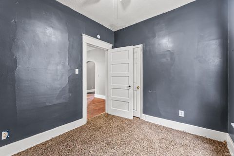 Tiny photo for 629 5Th Street, Fort Wayne, IN 46808 (MLS # 202615797)