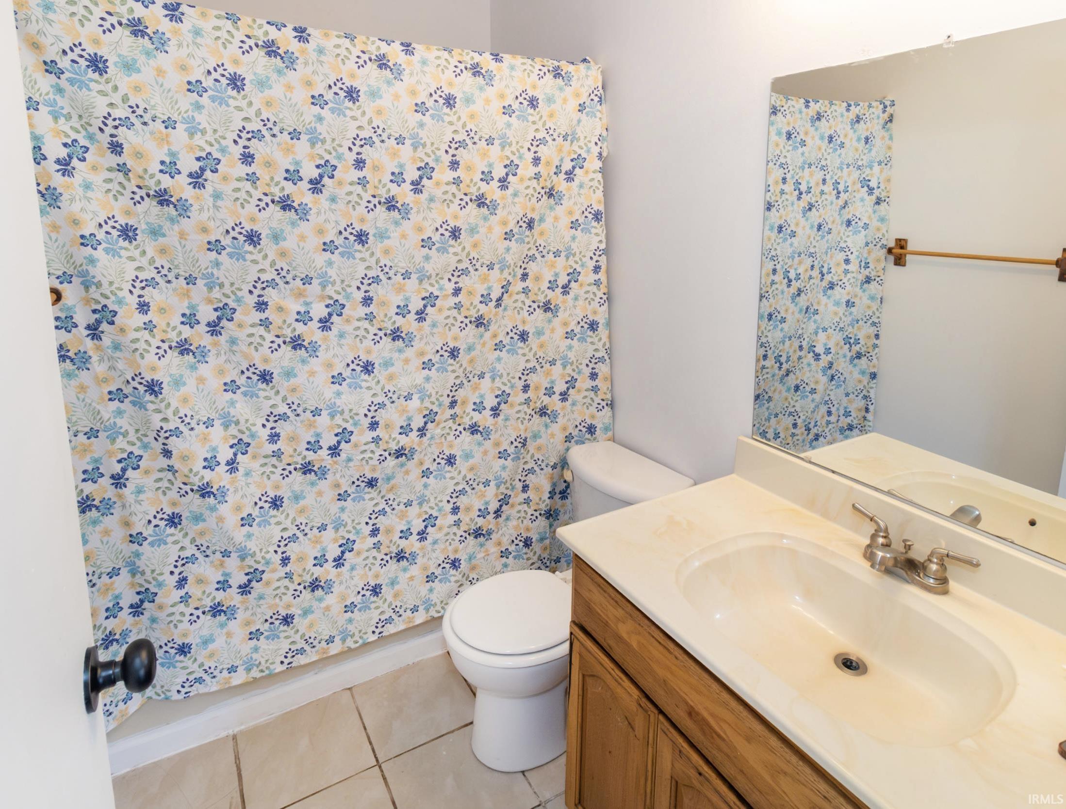 Fort Branch, Indiana 47648, United States, 2 Bedrooms Bedrooms, ,1 BathroomBathrooms,Residential,Pending,222590