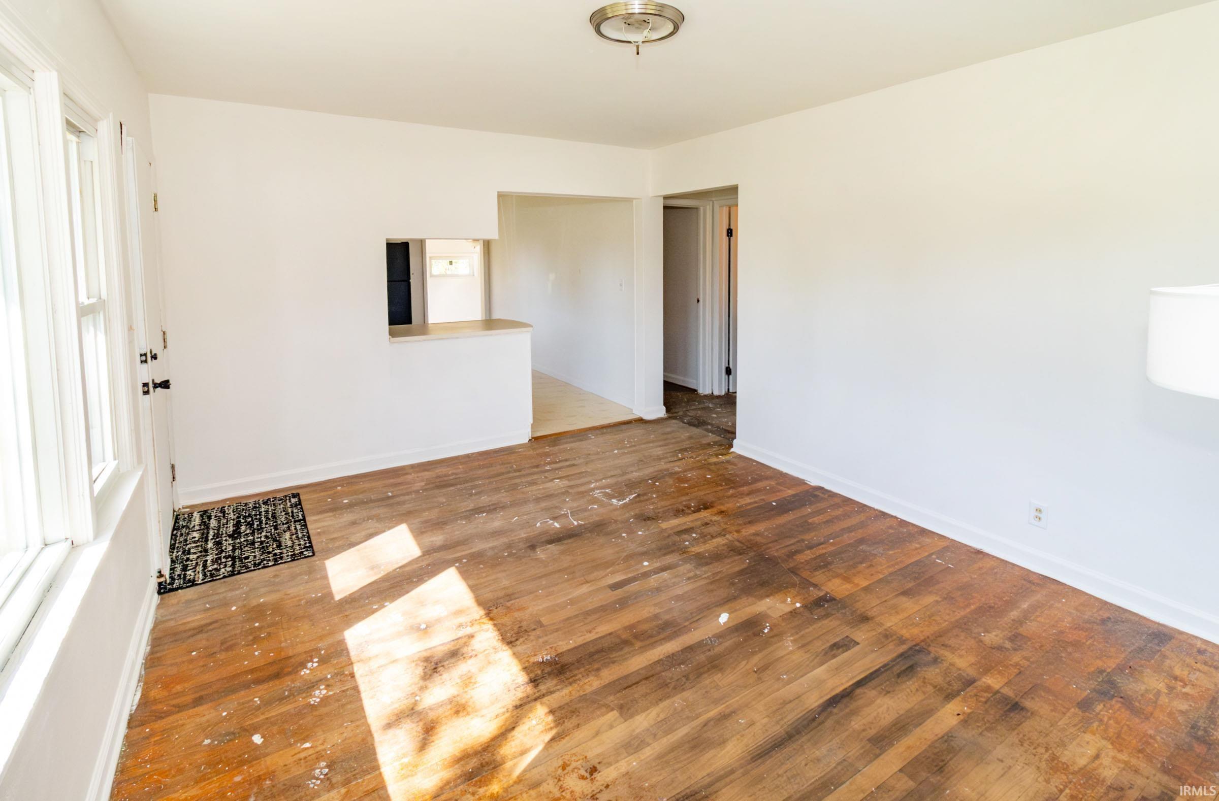 Fort Branch, Indiana 47648, United States, 2 Bedrooms Bedrooms, ,1 BathroomBathrooms,Residential,Pending,222590