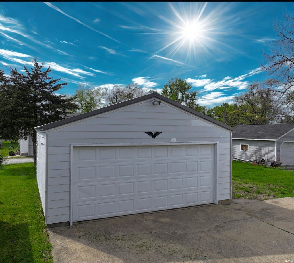 Photo of 911 N Hathaway Street, Winamac, IN 46996 (MLS # 202613940)