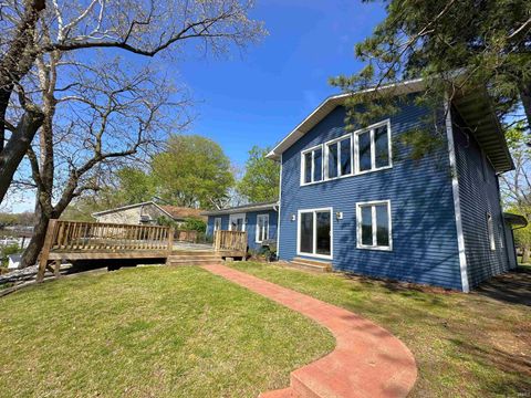 Tiny photo for 5162 E Quiet Water Court, Monticello, IN 47960 (MLS # 202614822)