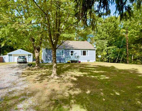 Tiny photo for 4691 E Ravinea Loop, Monticello, IN 47960 (MLS # 202541719)