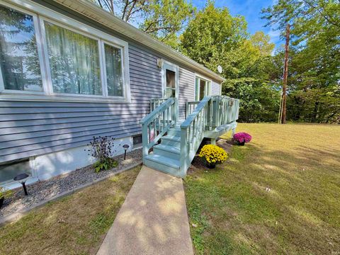 Tiny photo for 4691 E Ravinea Loop, Monticello, IN 47960 (MLS # 202541719)