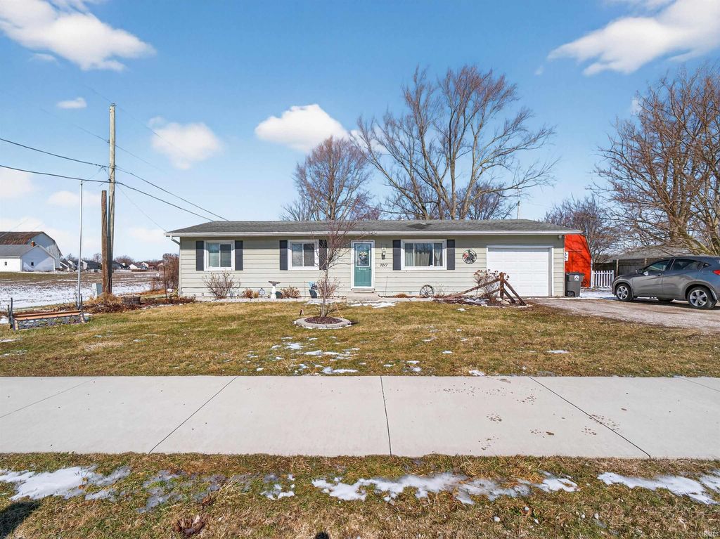 Photo of 7017 Saint Joe Center Road, Fort Wayne, IN 46835 (MLS # 202605994)