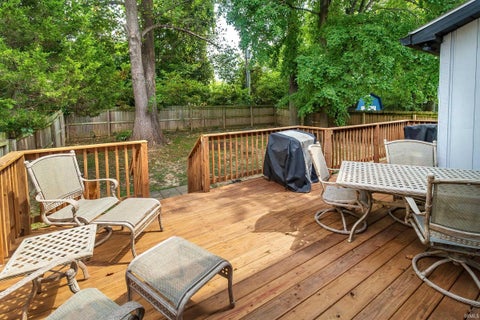 Tiny photo for 5622 Maple Lane, Newburgh, IN 47630 (MLS # 202637232)