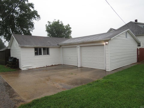 Tiny photo for 210 W 12th Street, Peru, IN 46970 (MLS # 202633578)