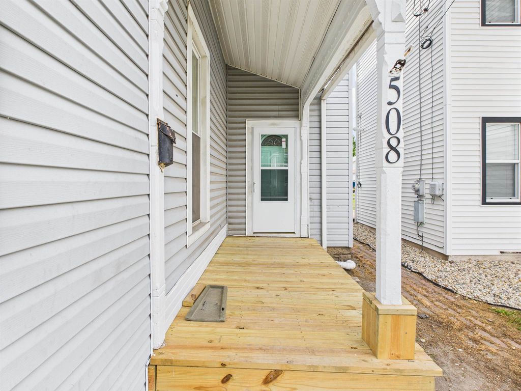 Photo of 508 E Market Street, Huntington, IN 46750 (MLS # 202547544)