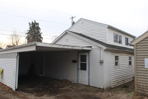 Tiny photo for 113 1/2 S Morton Street, Kendallville, IN 46755 (MLS # 202601988)