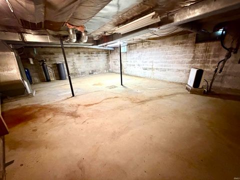 Tiny photo for 2811 E 100 South Road, Kokomo, IN 46902 (MLS # 202618631)