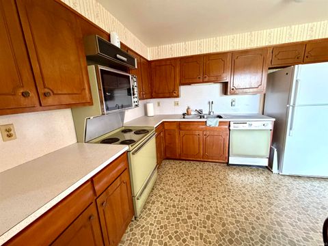 Tiny photo for 2811 E 100 South Road, Kokomo, IN 46902 (MLS # 202618631)