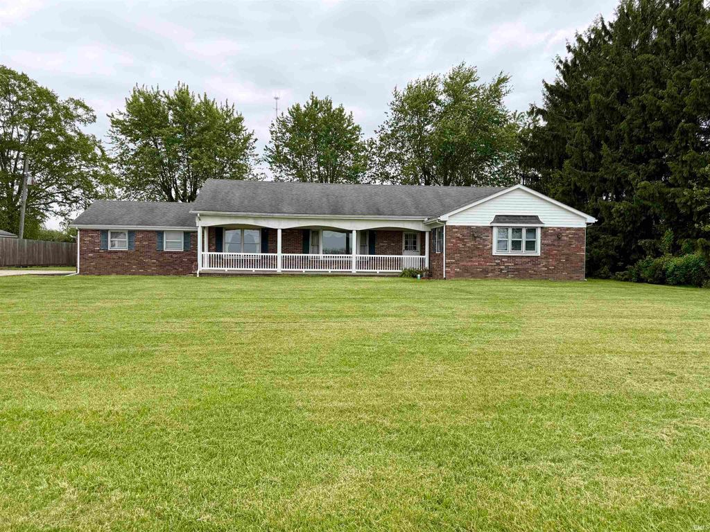 Photo of 2811 E 100 South Road, Kokomo, IN 46902 (MLS # 202618631)