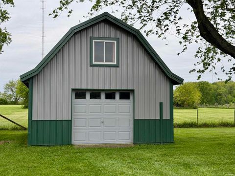 Tiny photo for 2811 E 100 South Road, Kokomo, IN 46902 (MLS # 202618631)