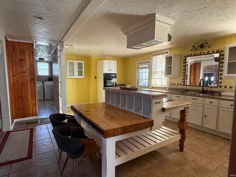 Tiny photo for 603 W Main Street, Van Buren, IN 46691 (MLS # 202546204)